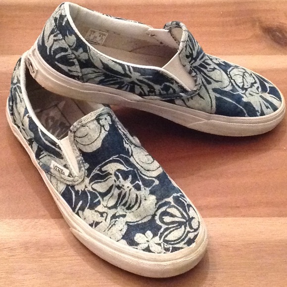 mens floral slip on shoes